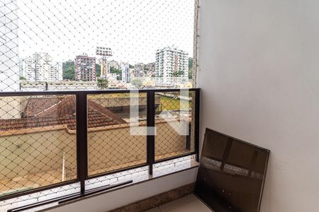Apartamento à venda com 160m², 4 quartos e 2 vagas Apartamento à venda com 160m², 4 quartos e 2 vagasVaranda Quarto 2