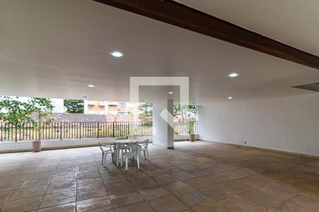 Apartamento à venda com 160m², 4 quartos e 2 vagas Apartamento à venda com 160m², 4 quartos e 2 vagasÁrea comum