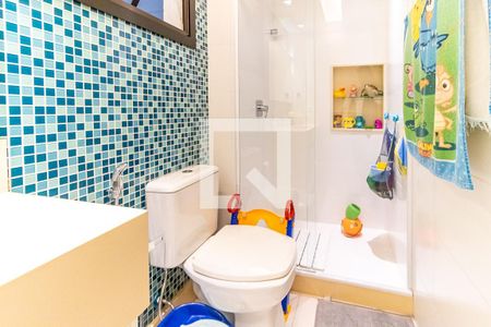 Apartamento à venda com 160m², 4 quartos e 2 vagas Apartamento à venda com 160m², 4 quartos e 2 vagasBanheiro Suíte 2