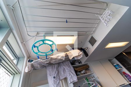 Apartamento à venda com 160m², 4 quartos e 2 vagas Apartamento à venda com 160m², 4 quartos e 2 vagasÁrea de Serviço