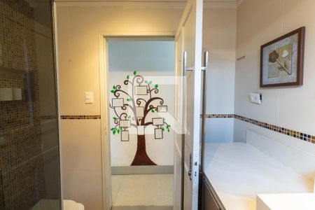 Casa à venda com 158m², 3 quartos e 2 vagas Casa à venda com 158m², 3 quartos e 2 vagasBanheiro 2