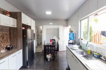 Casa à venda com 158m², 3 quartos e 2 vagas Casa à venda com 158m², 3 quartos e 2 vagasCozinha