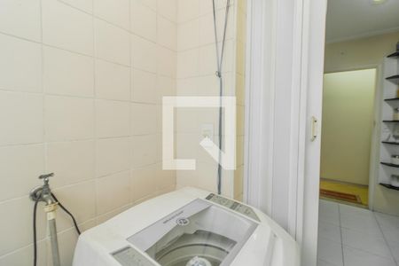 Apartamento à venda com 70m², 2 quartos e 1 vagaÁrea de Serviço