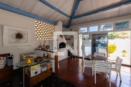 Apartamento à venda com 440m², 5 quartos e 5 vagasCobertura