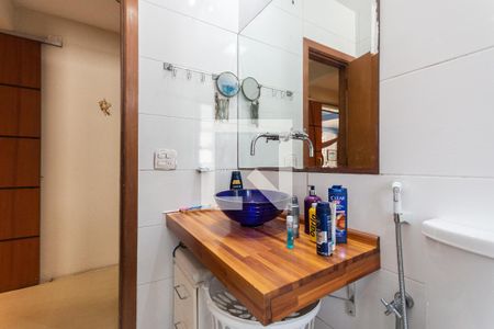 Apartamento à venda com 440m², 5 quartos e 5 vagasBanheiro 2