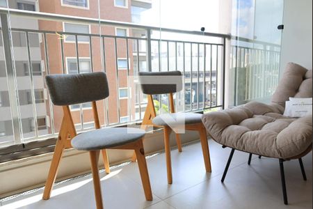 Apartamento à venda com 65m², 2 quartos e 1 vagaVaranda 