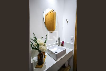 Casa à venda com 189m², 3 quartos e 2 vagas Casa à venda com 189m², 3 quartos e 2 vagasLavabo