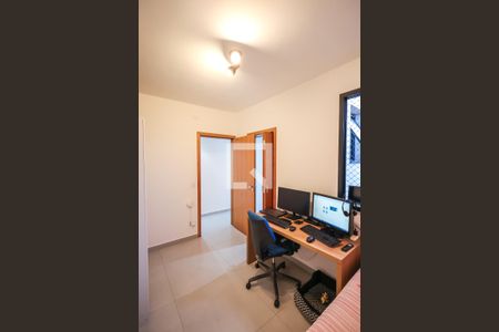 Casa à venda com 189m², 3 quartos e 2 vagas Casa à venda com 189m², 3 quartos e 2 vagasSuíte 2