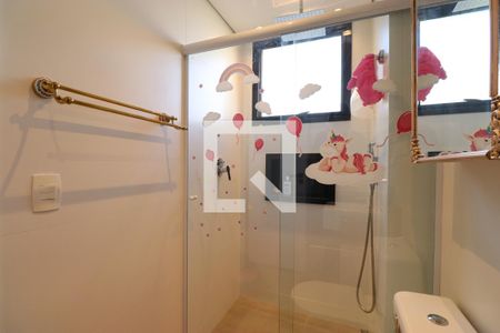 Apartamento à venda com 189m², 3 quartos e 4 vagasBanheiro da Suíte 2