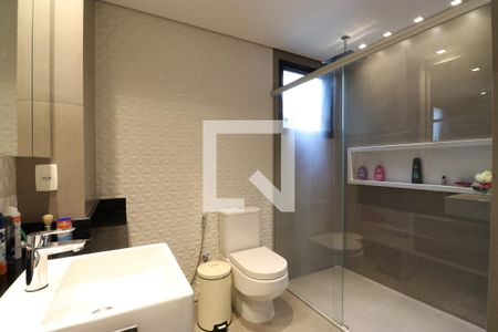 Apartamento à venda com 189m², 3 quartos e 4 vagasBanheiro da Suíte 1