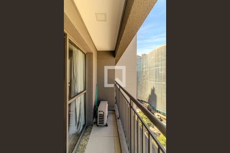 Varanda de kitnet/studio para alugar com 1 quarto, 22m² em República, São Paulo