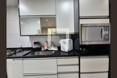 Apartamento à venda com 178m², 4 quartos e 2 vagasCozinha