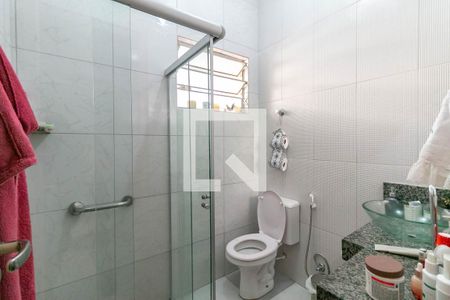 Casa à venda com 360m², 3 quartos e 2 vagas Casa à venda com 360m², 3 quartos e 2 vagasBanheiro