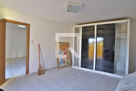 Casa à venda com 320m², 2 quartos e 2 vagas Casa à venda com 320m², 2 quartos e 2 vagasQuarto 4