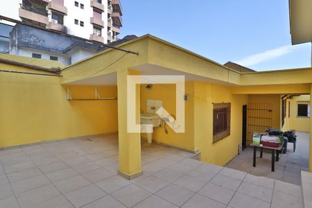 Casa à venda com 320m², 2 quartos e 2 vagas Casa à venda com 320m², 2 quartos e 2 vagasLavanderia