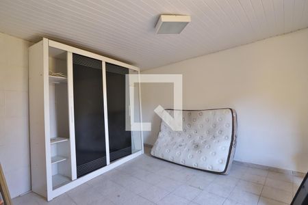 Casa à venda com 320m², 2 quartos e 2 vagas Casa à venda com 320m², 2 quartos e 2 vagasQuarto 4