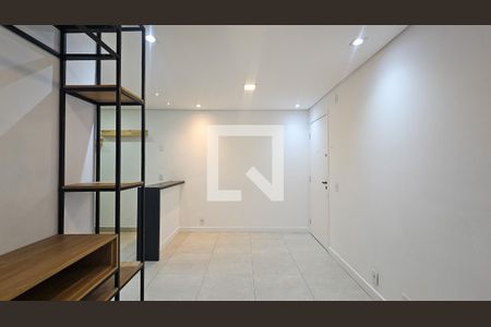 Sala de apartamento para alugar com 2 quartos, 45m² em Jardim Sabará, São Paulo