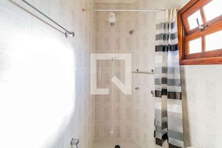 Casa à venda com 210m², 3 quartos e 2 vagas Casa à venda com 210m², 3 quartos e 2 vagasSuíte
