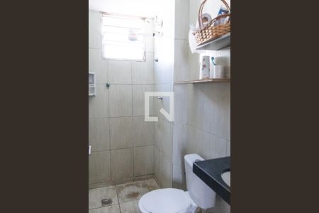 Apartamento à venda com 46m², 3 quartos e 1 vaga Apartamento à venda com 46m², 3 quartos e 1 vagaBanheiro