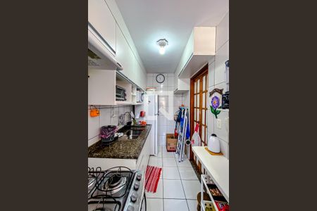 Apartamento à venda com 60m², 2 quartos e 1 vagaCozinha