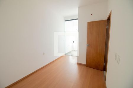 Casa à venda com 119m², 3 quartos e 2 vagas Casa à venda com 119m², 3 quartos e 2 vagasQuarto 2