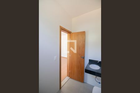 Casa à venda com 119m², 3 quartos e 2 vagas Casa à venda com 119m², 3 quartos e 2 vagasBanheiro da Suíte