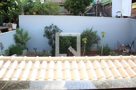 Casa à venda com 330m², 4 quartos e 6 vagasVaranda e Area de serviço