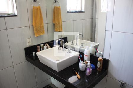 Casa à venda com 330m², 4 quartos e 6 vagasSuite Quarto 4