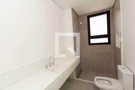 Apartamento à venda com 374m², 5 quartos e 4 vagasBanheiro da Suíte 3