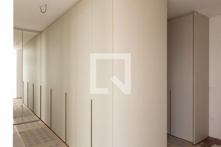 Apartamento à venda com 375m², 4 quartos e 4 vagasSuíte 4