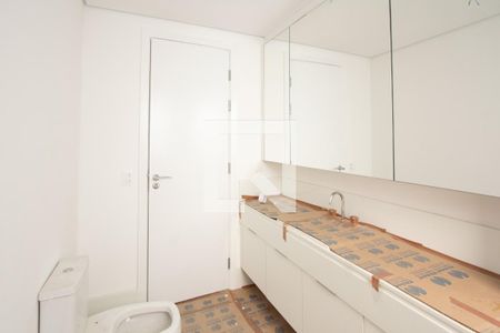Apartamento à venda com 375m², 4 quartos e 4 vagasBanheiro da Suíte 4