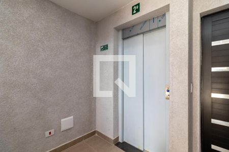 Apartamento à venda com 26m², 1 quarto e sem vagaElevador