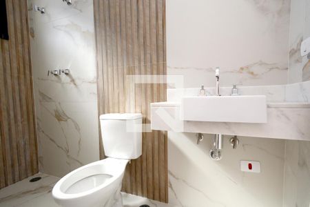 Casa à venda com 113m², 3 quartos e 2 vagasBanheiro da Suíte