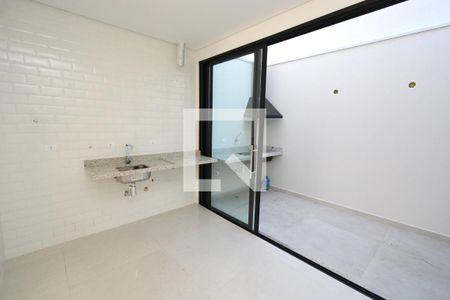 Casa à venda com 113m², 3 quartos e 2 vagasCozinha