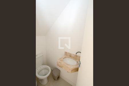 Casa à venda com 113m², 3 quartos e 2 vagasLavabo