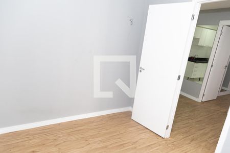 Quarto 2 de kitnet/studio para alugar com 2 quartos, 36m² em Vila das Bandeiras, Guarulhos