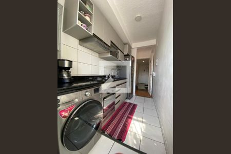 Apartamento à venda com 60m², 3 quartos e 1 vaga Apartamento à venda com 60m², 3 quartos e 1 vagaCozinha e Área de Serviço