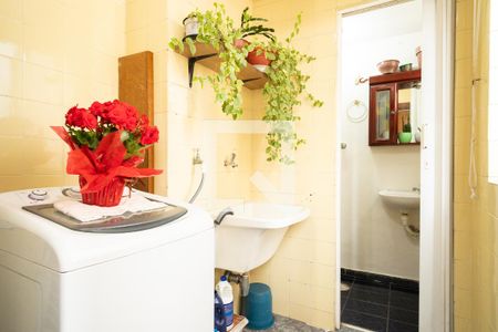 Apartamento à venda com 65m², 2 quartos e 1 vaga Apartamento à venda com 65m², 2 quartos e 1 vagaÁrea de Serviço