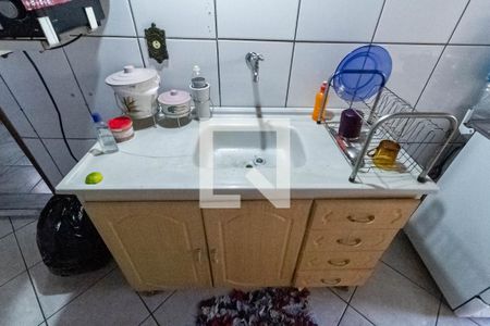 Casa à venda com 360m², 3 quartos e 2 vagasCasa 2 - Cozinha e Área de serviço