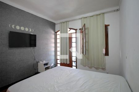 Casa à venda com 330m², 5 quartos e 4 vagasQuarto 1