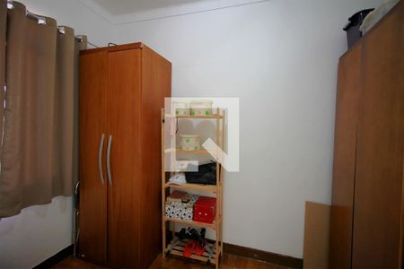 Casa à venda com 330m², 5 quartos e 4 vagasQuarto 2