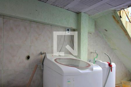 Casa à venda com 330m², 5 quartos e 4 vagasLavanderia