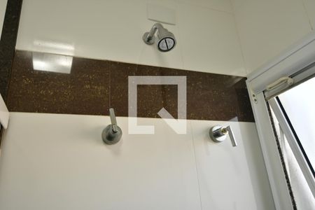 Casa de condomínio à venda com 120m², 3 quartos e 2 vagasBanheiro Suíte