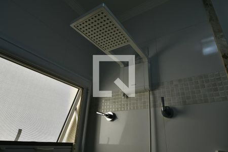 Casa de condomínio à venda com 120m², 3 quartos e 2 vagasBanheiro