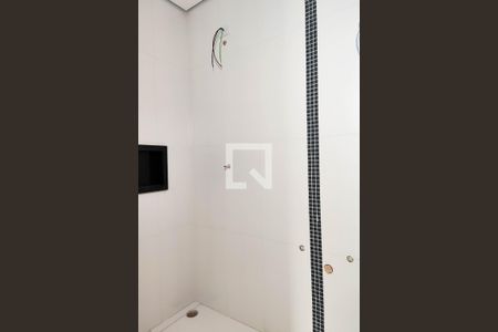 Apartamento à venda com 120m², 2 quartos e 1 vaga Apartamento à venda com 120m², 2 quartos e 1 vagaBanheiro da Suíte