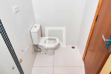 Apartamento à venda com 120m², 2 quartos e 1 vaga Apartamento à venda com 120m², 2 quartos e 1 vagaBanheiro da Suíte