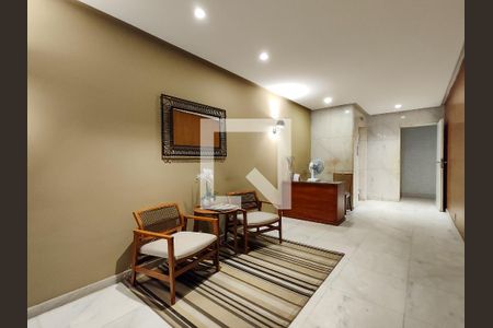 Apartamento à venda com 59m², 2 quartos e 2 vagasFachada e portaria