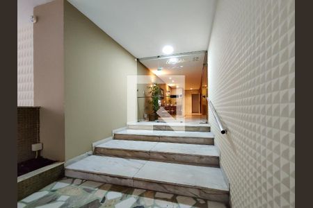 Apartamento à venda com 59m², 2 quartos e 2 vagasFachada e portaria