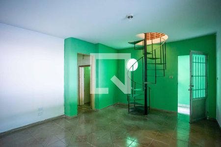 Sala de casa para alugar com 3 quartos, 110m² em Campanário, Diadema