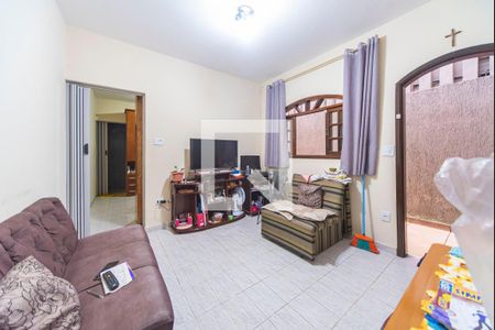 Casa à venda com 278m², 4 quartos e 3 vagas Casa à venda com 278m², 4 quartos e 3 vagasSala da Edícula